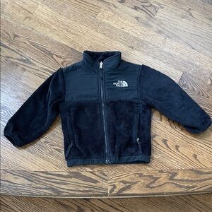 The North Face Black Full-Zip Fleece Jacket